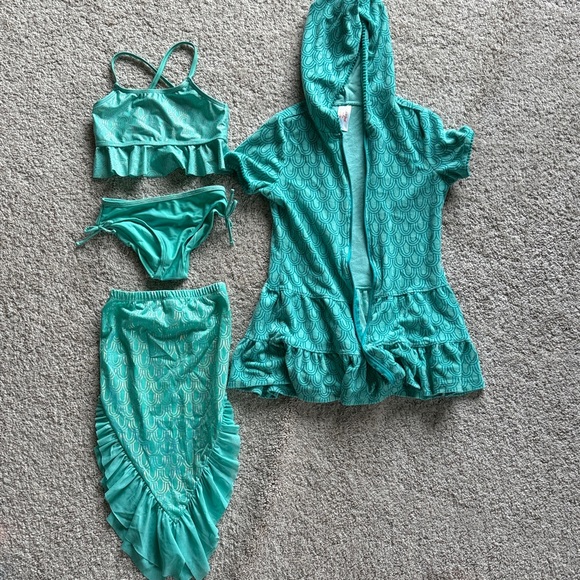 Cat & Jack Other - Cat & Jack Teal Mermaid Swim Set (4-Piece) Size 6 w/ Skirt & Coverup